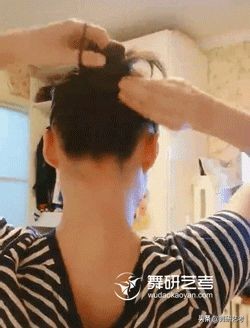 舞蹈怎么盘头盘得又好看又结实,盘头怎么盘舞蹈