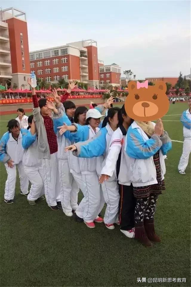 昆明各学校校服,昆明淡紫色校服的学校有哪些