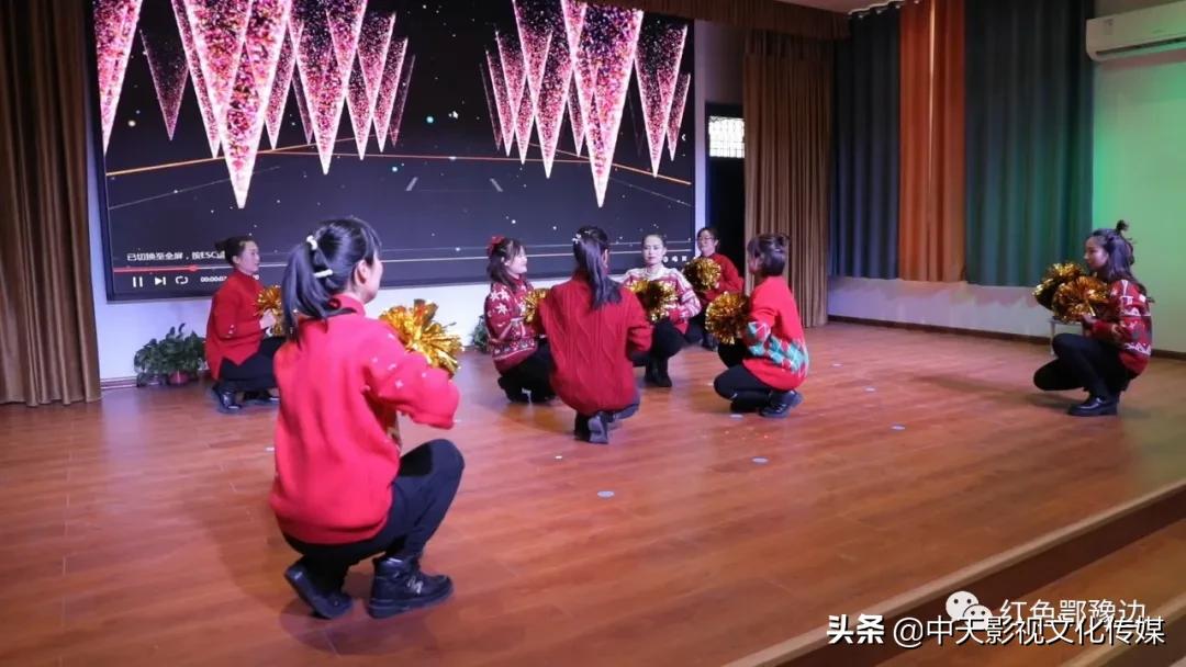 揭秘：成立半年便迅速崛起，泌阳这所学校到底牛在哪里？