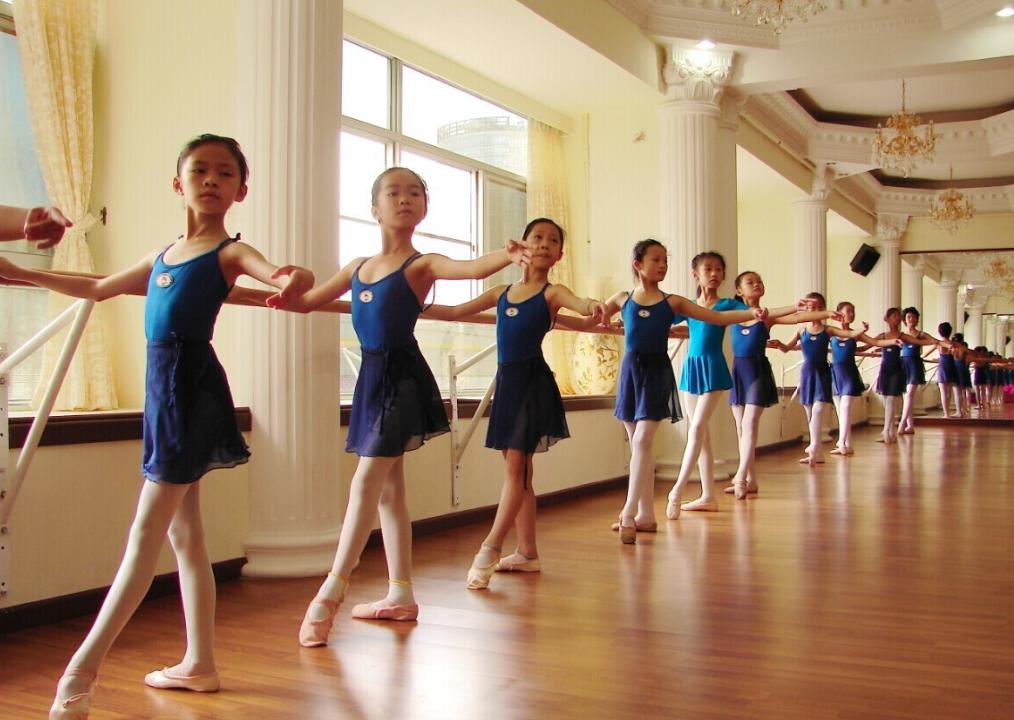 初潮需要看医生吗,初潮时间看骨龄还是真实年龄