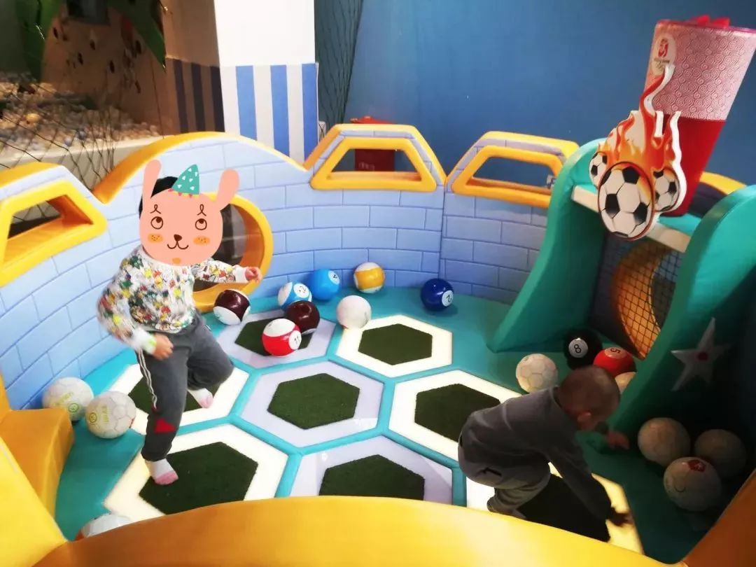 鍖椾含绗簲棰戦亾浣撹偛鍩庡牎鍎跨涔愬洯,鍖椾含娓镐箰鍦轰竾鍦ｈ妭