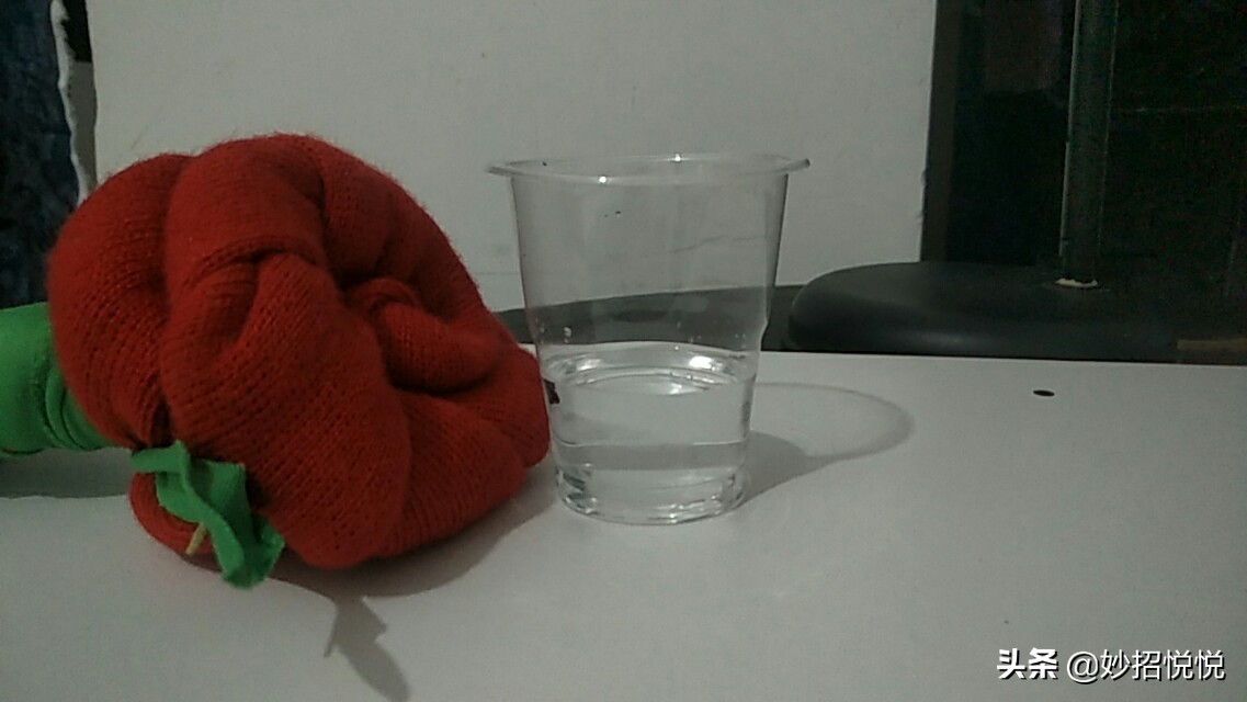 眼线笔买回来不流畅怎么办,眼线笔买回来怎么不出水