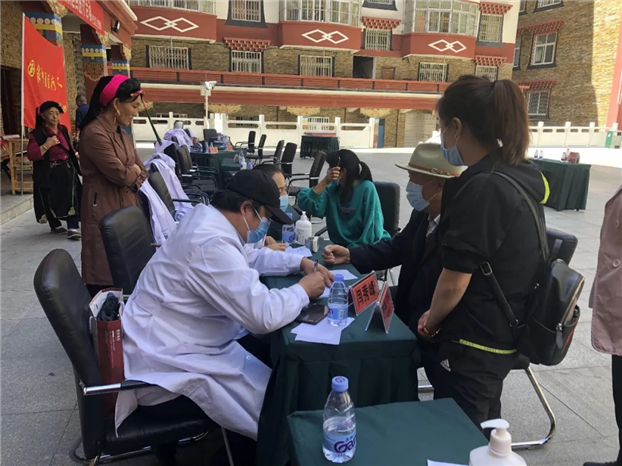 国家中医医疗队四川甘孜巡回义诊随笔之二——走泸定桥有感