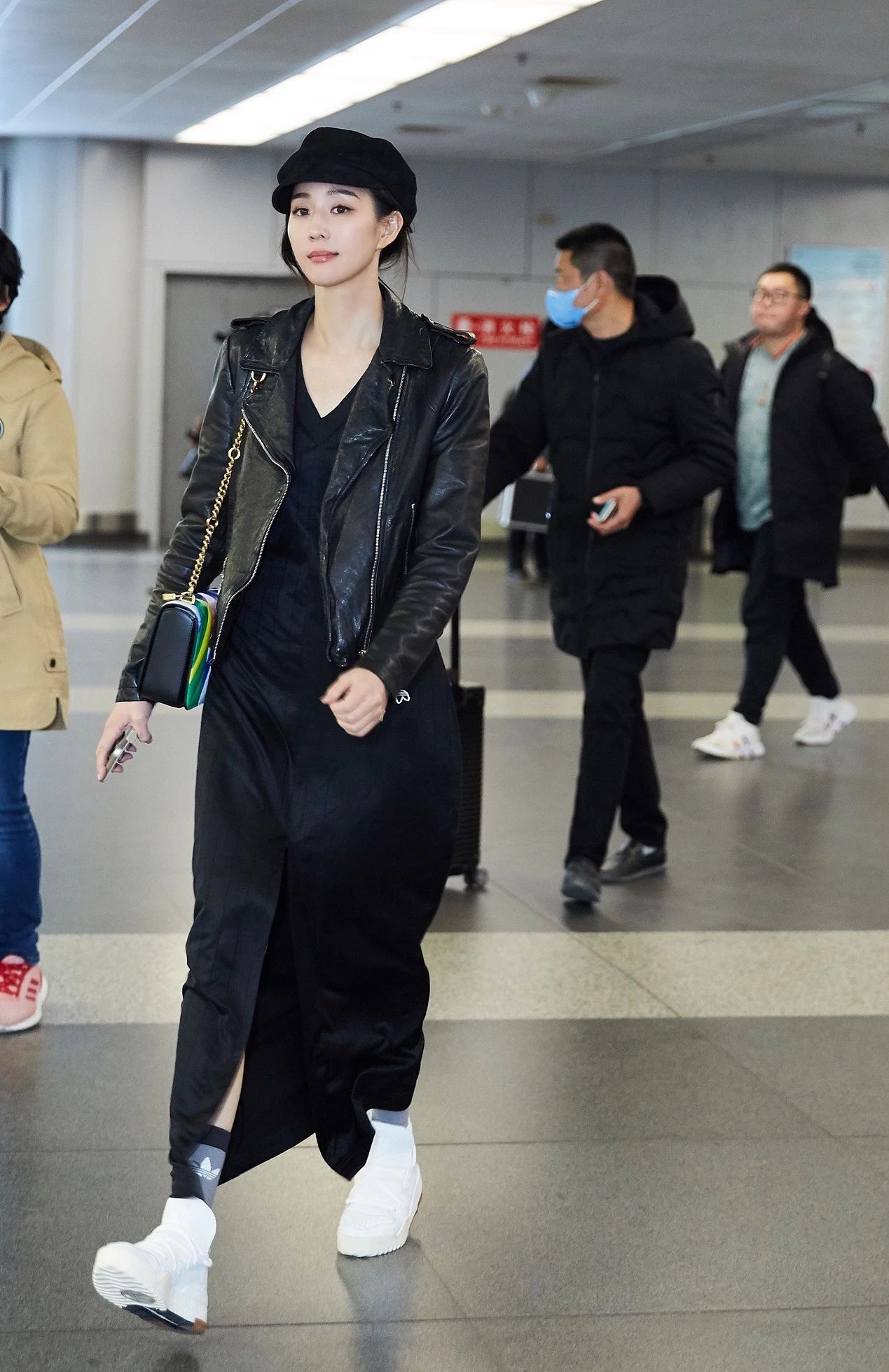 机场女王杨幂,机场女王戚薇杨幂