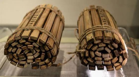 老木板更有质感,什么东西能让木板有光泽