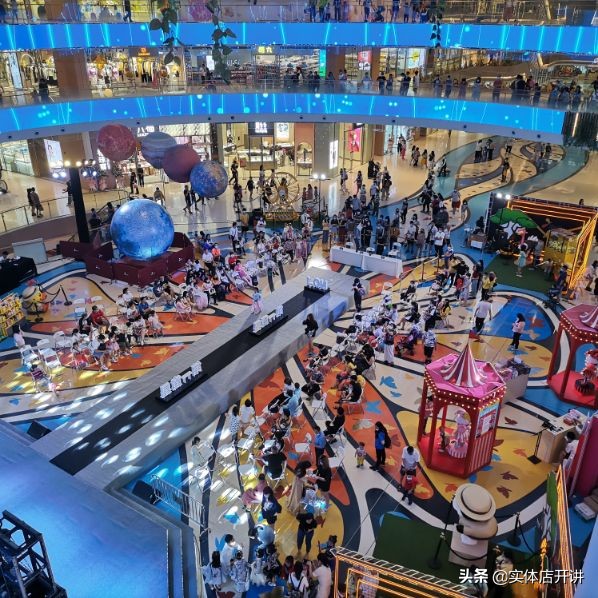 仅次于正佳广场，广州又一超大购物中心开业，有一点决定它的发展