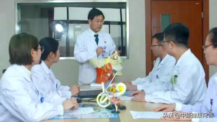 85岁老人患急性脑梗死病情危重，病房写下遗书，17天后康复了