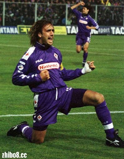 足坛名将巅峰对决,足坛战神