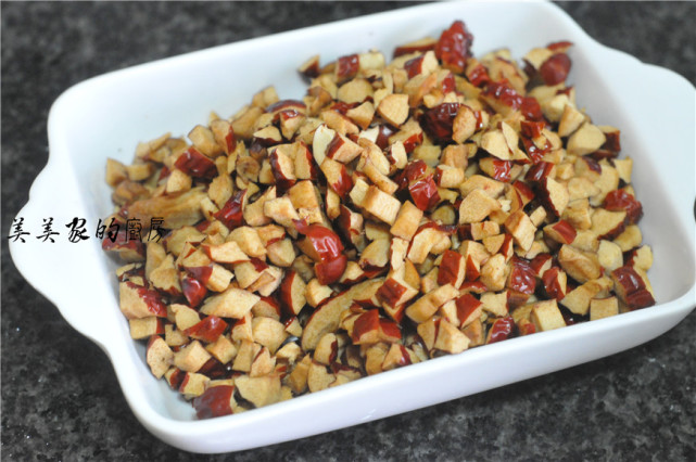 最近很火的水晶窝头,水晶窝头的家常做法