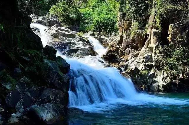 柳州到九寨沟自驾游攻略路线图,从广西柳州去九寨沟路过哪些景区