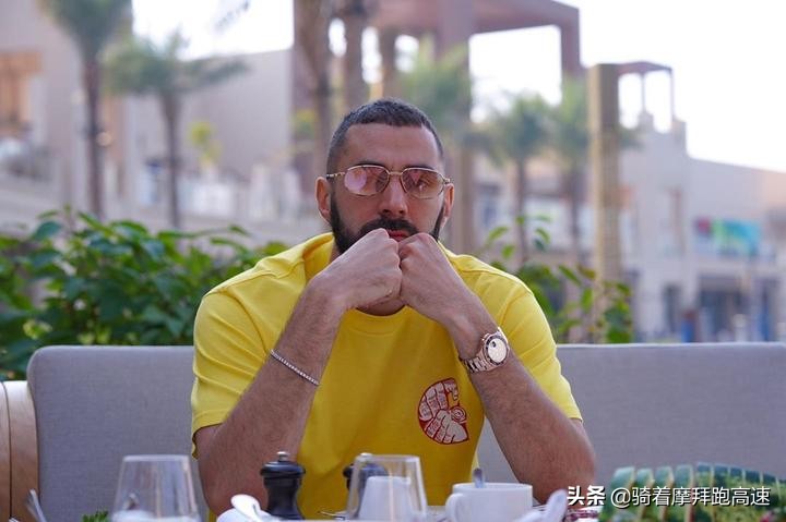 球场的战士,球场上的战士