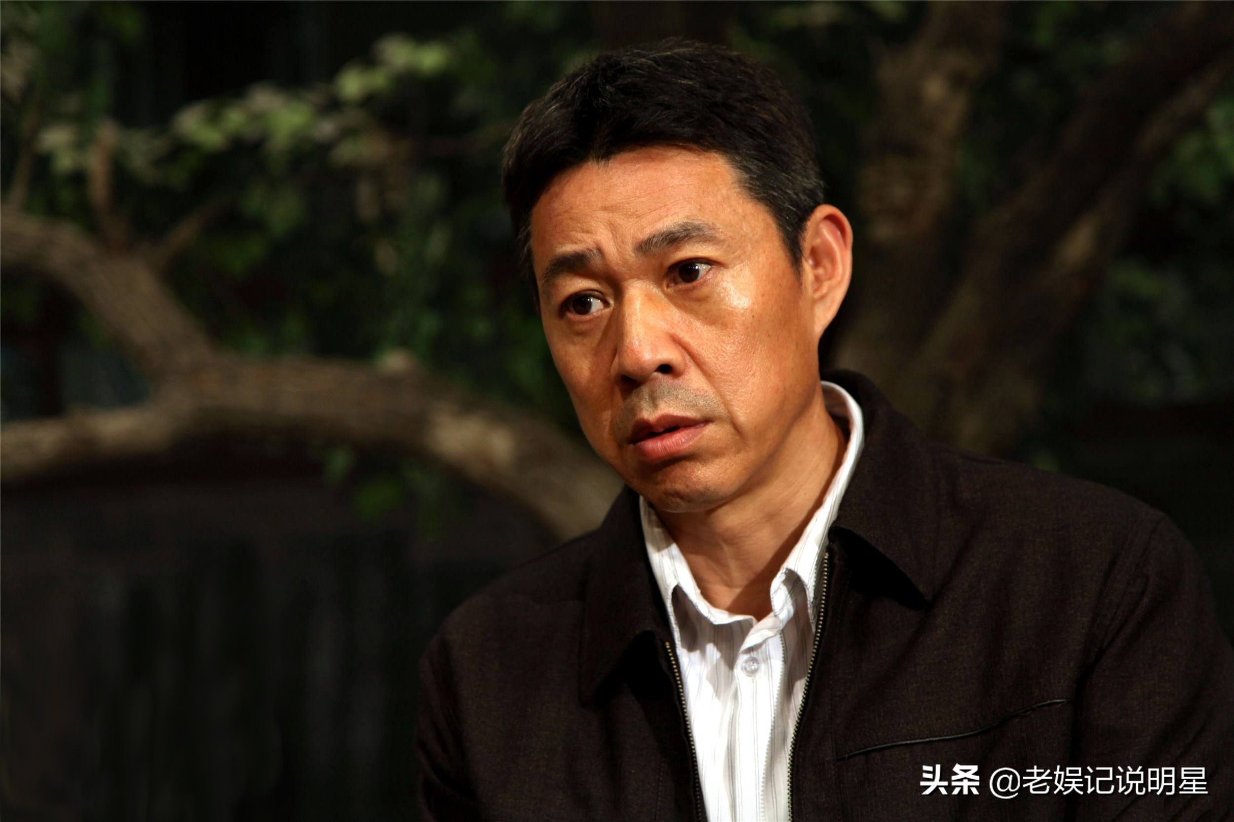 64岁张丰毅：相差12岁的婚姻刚刚好