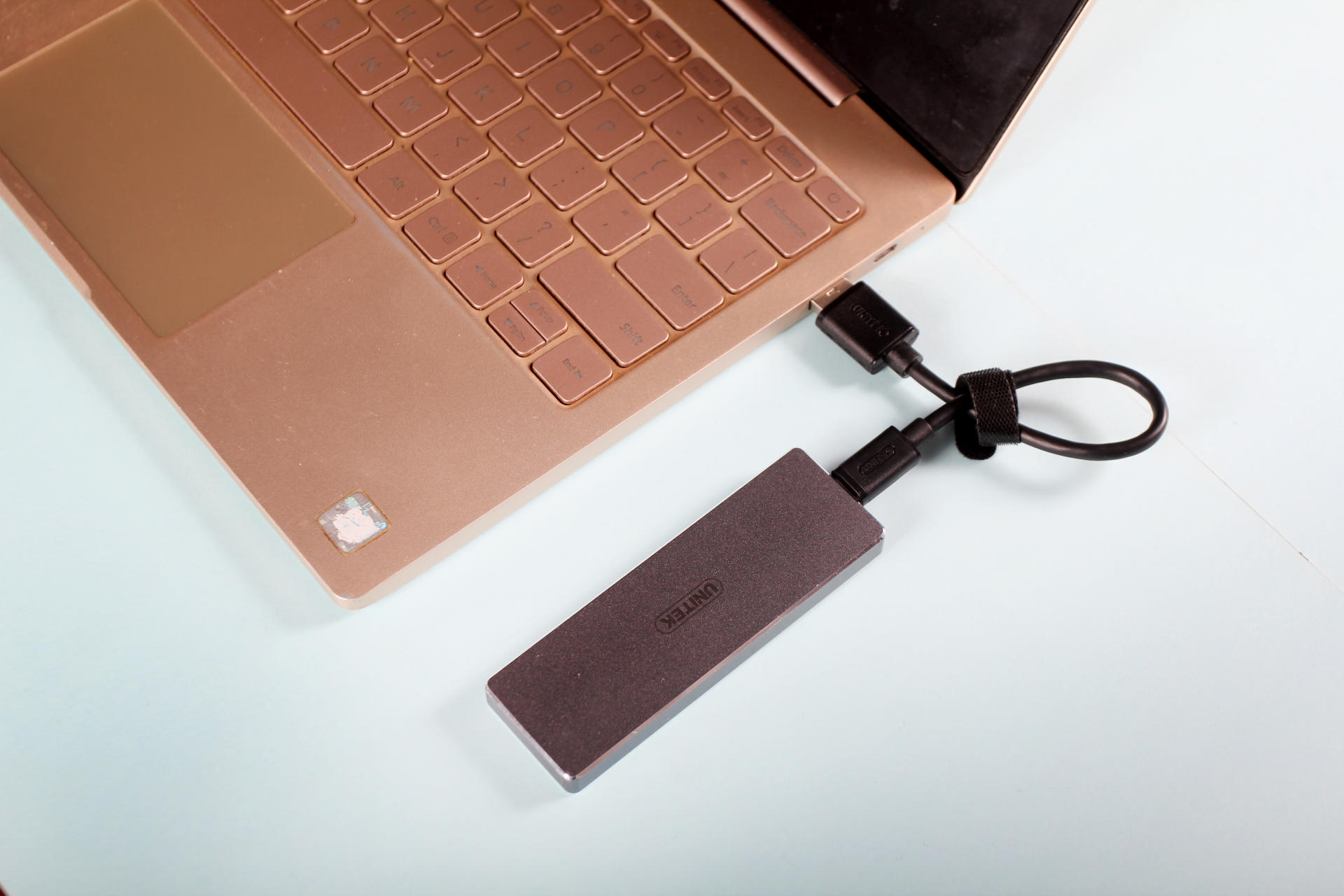 优越者m2固态硬盘盒,优越者nvme硬盘盒