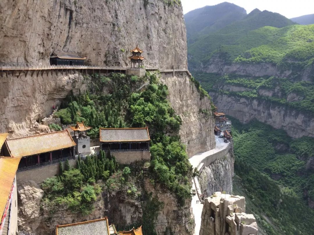 灞辫タ鏅嬪煄鏃呮父蹇呭幓鍗佸ぇ鏅偣,灞辫タ澶у悓鍗佸ぇ鏃呮父鏅偣