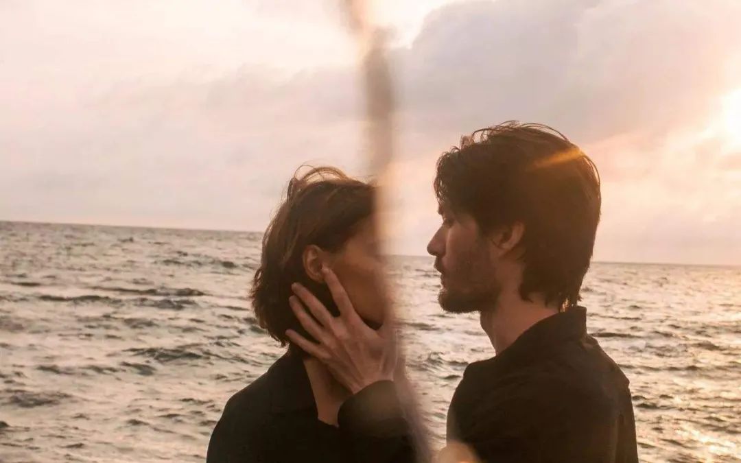 恋爱是会上瘾的,恋爱也会上瘾视频