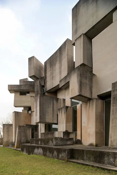 Church丨粗野的力量与信仰