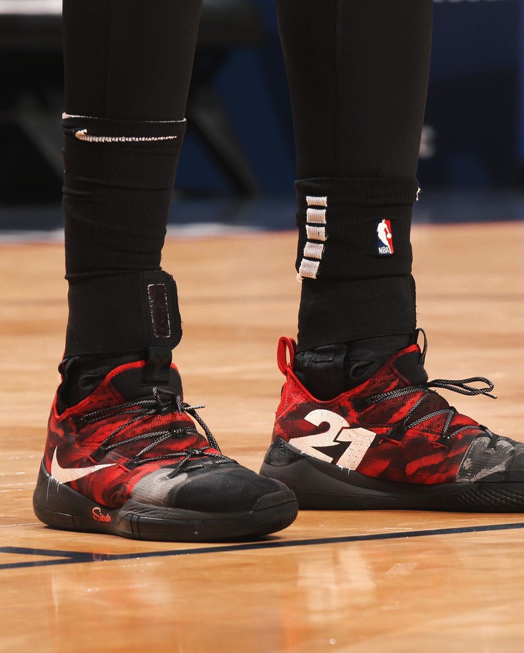 哈雷尔上脚球鞋锐步,nba上脚球鞋排行榜kd16