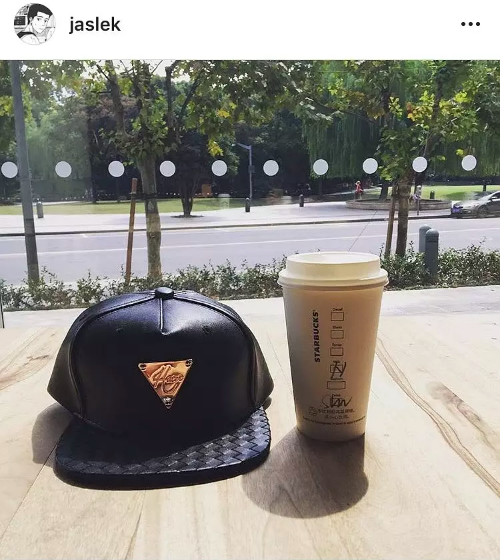 歧视女性、鄙视爱豆,low穿地心的屈楚萧,难道是第二个翟天临?