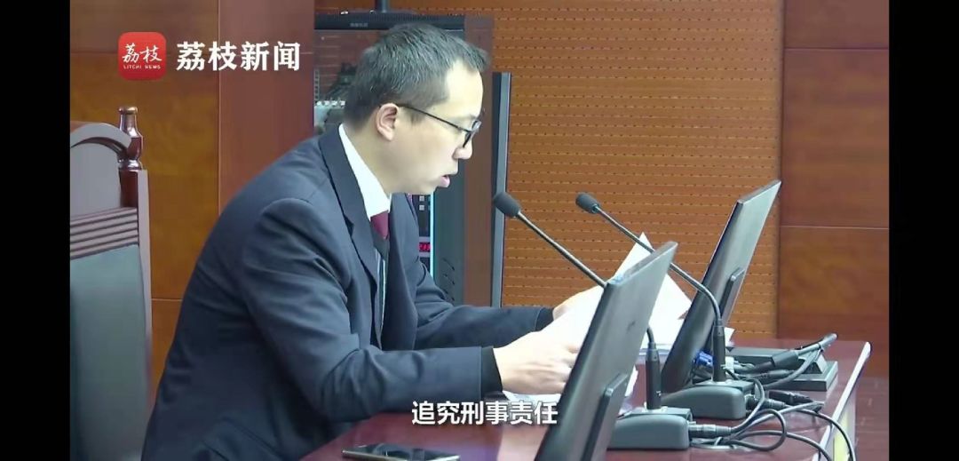 当心隐私泄露!程序员写插件破解百度云盘,超万人购买。