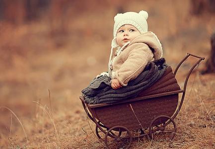 爸爸姓白儿子的名字老师不敢喊,爸爸姓胡给孩子起名老师不敢叫