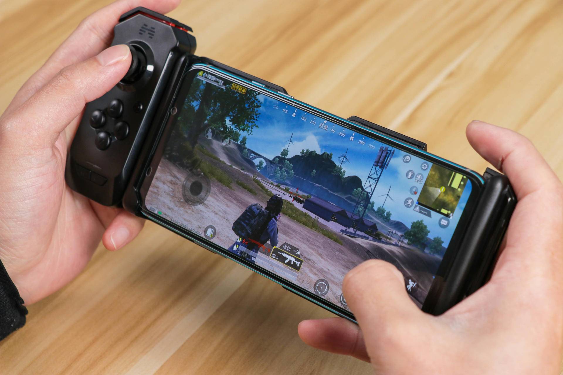 活游戏北通h2游戏手柄体验,一个手柄玩双人游戏