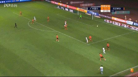 坚韧如钢铁温柔如蝶翼,武汉卓尔0:5广州恒大