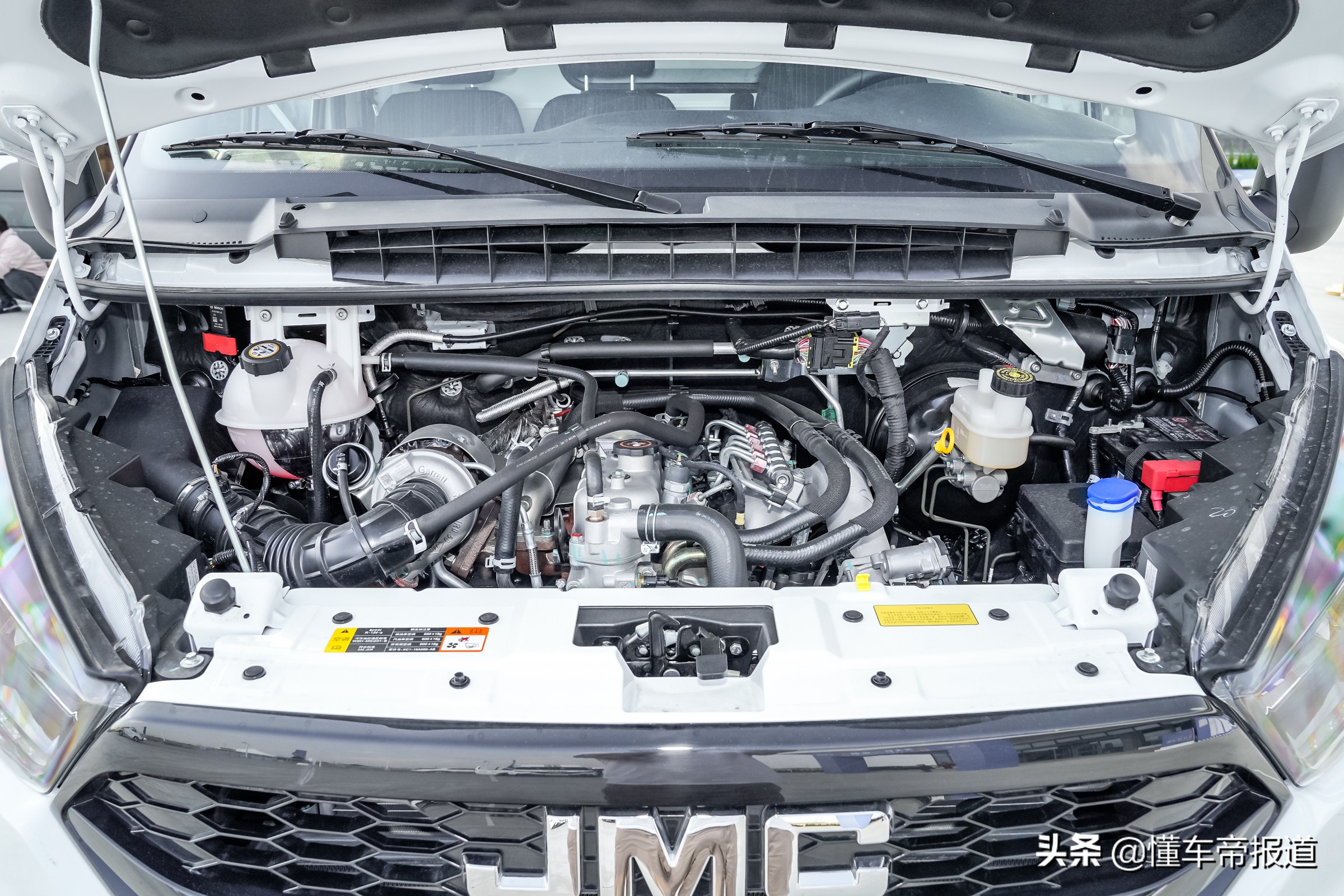 新款江铃特顺空间王降价,江铃特顺长轴高顶空间王二手车