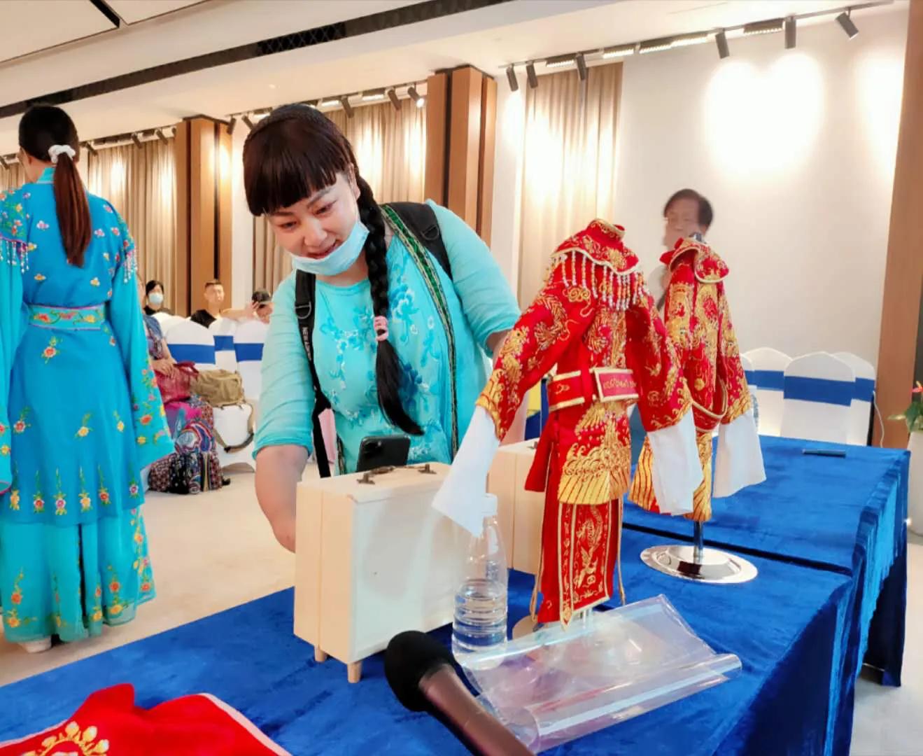 非遗文创｜广州永庆坊非遗街区引人关注，专家建议让更多非遗入街