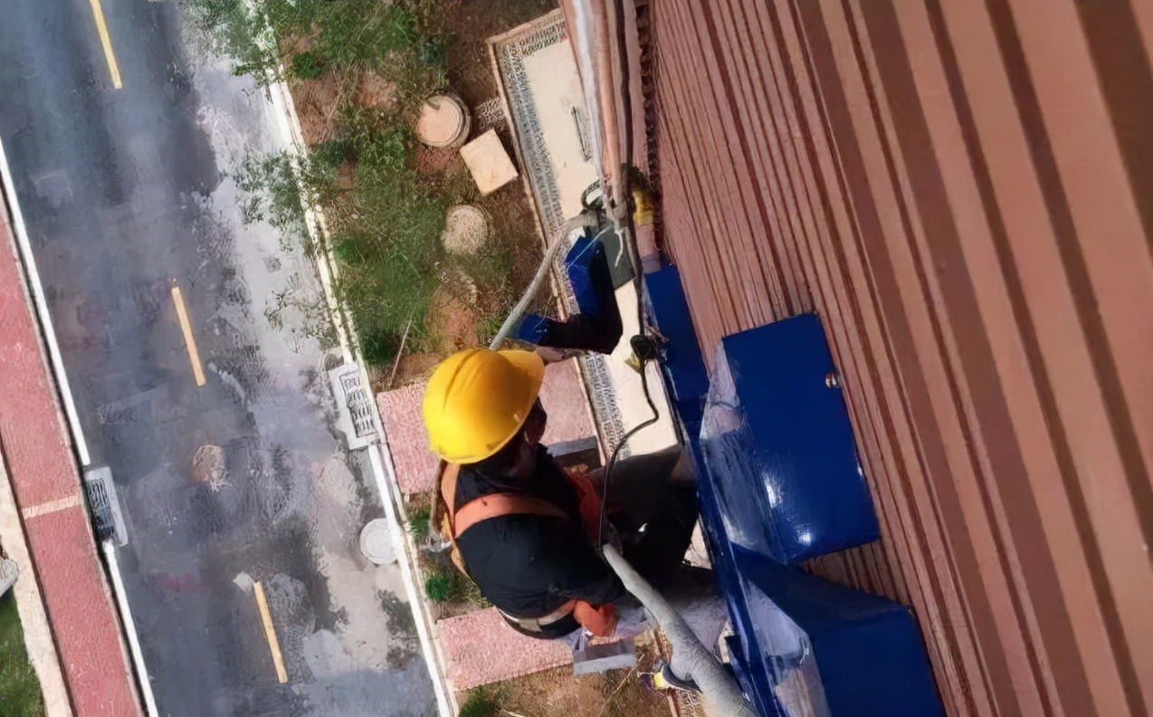 安装高空广告的技巧,高空广告牌安装的国家管理规定