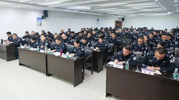 公安教育整顿先进集体事迹报告,教育整顿警察先进事迹