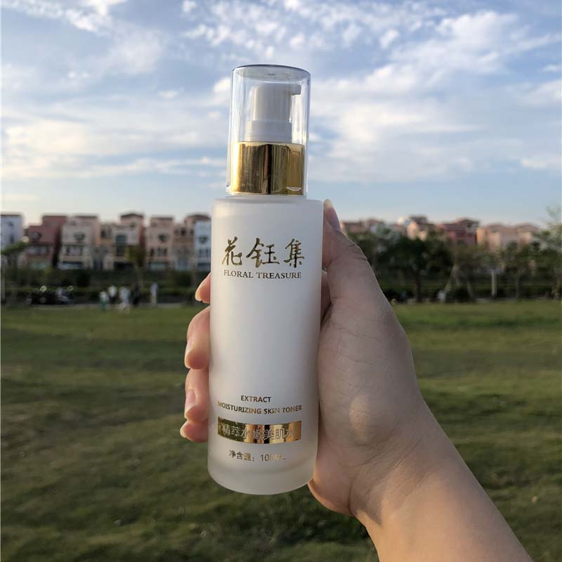 夏天用什么爽肤水清爽又控油,夏天什么爽肤水好用补水保湿