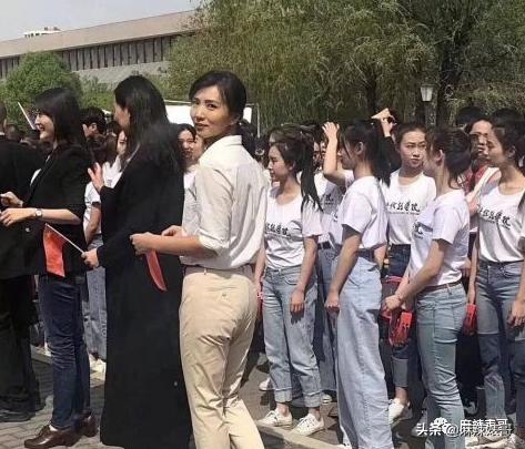 翟天临陈好,陈好演万人迷的时候多大