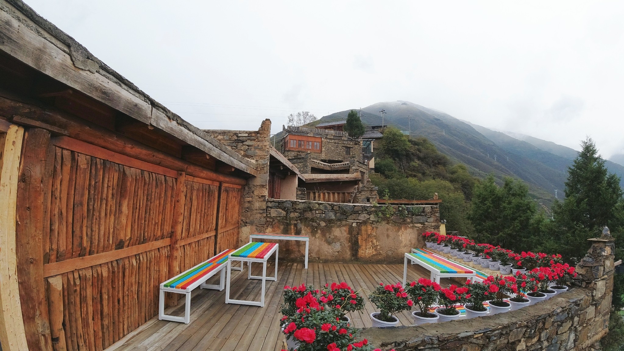 四川阿坝州羌寨碉楼群,阿坝藏族羌族自治州碉楼