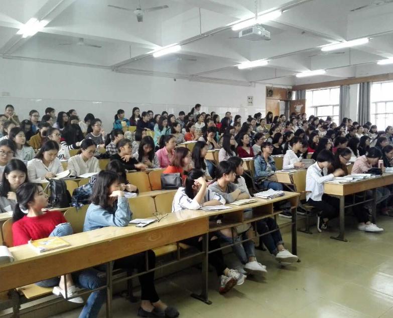 职业技术学校和高等专科哪个好,高等专科学校跟学院有哪些不同