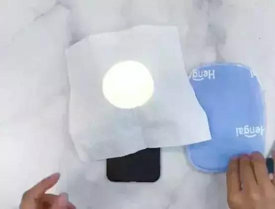 从床上吸出来的白色粉末是螨虫吗,生活窍门床单上的螨虫放大1000倍