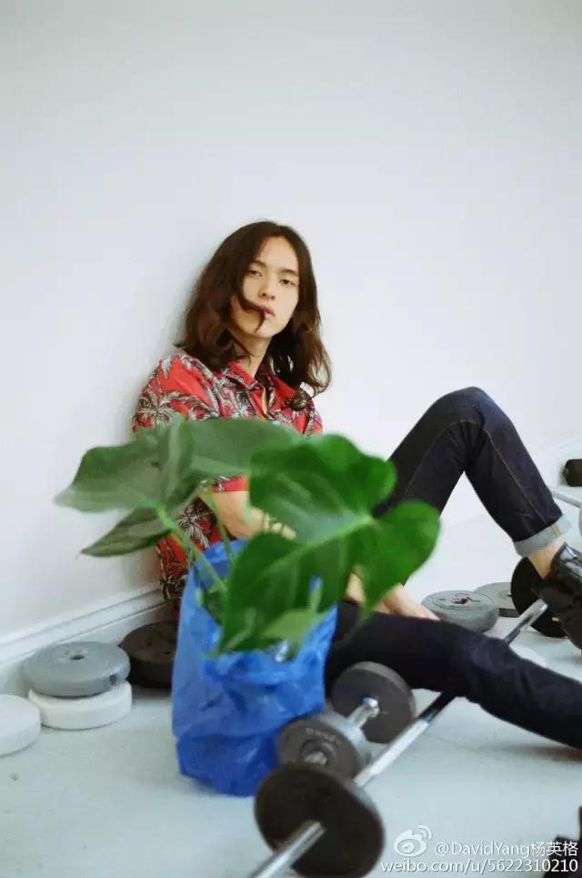 从200斤的胖子晋升到排名前八的世界超模！他是走出去的山西牛人