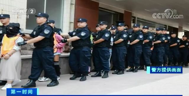 微信新*局骗**！买面膜就能和微商猜拳，赢了立马给钱？猜了拳，没猜到结局……