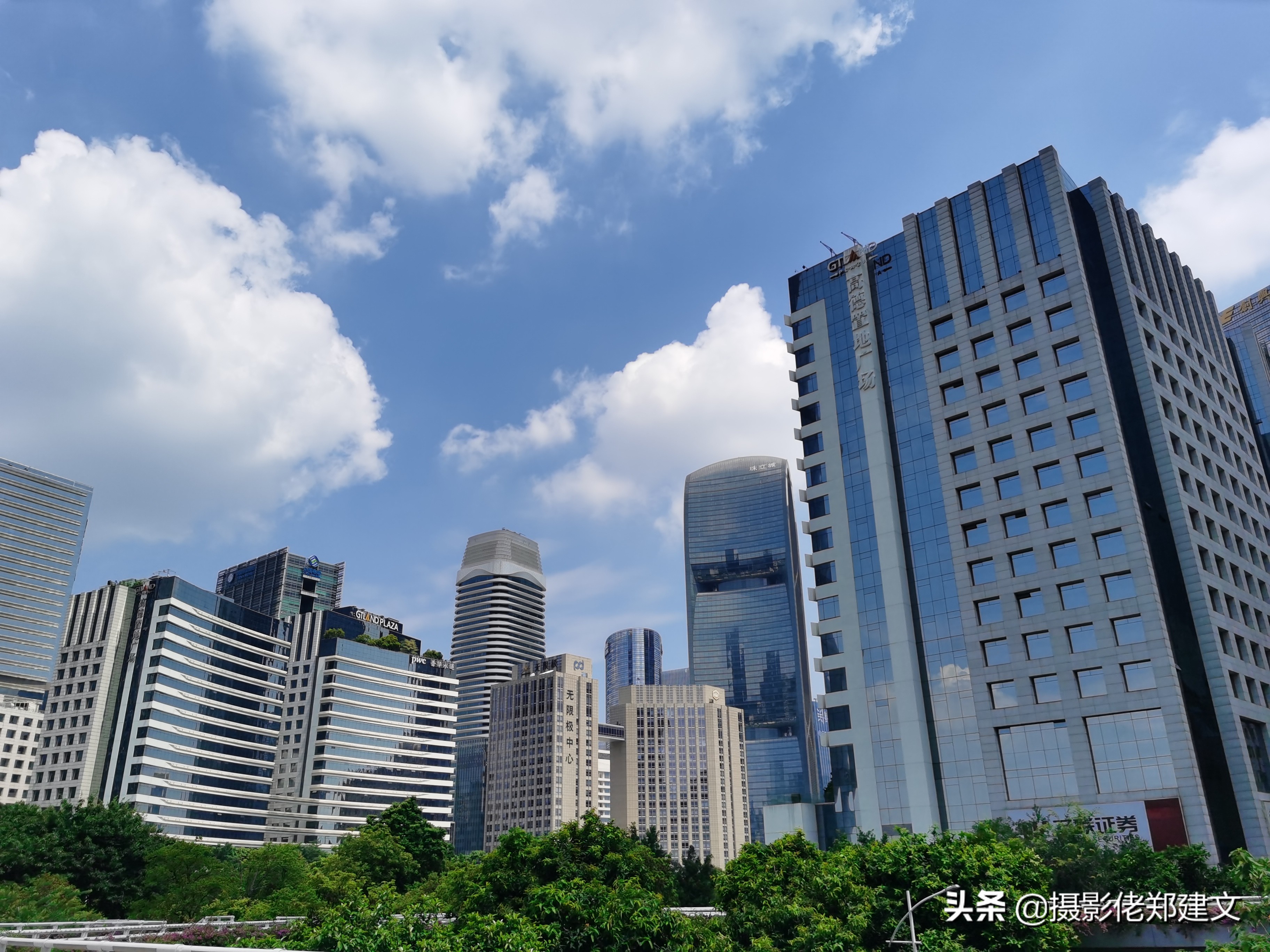 珠江新城正在建的高楼,广州珠江新城最后建的高楼