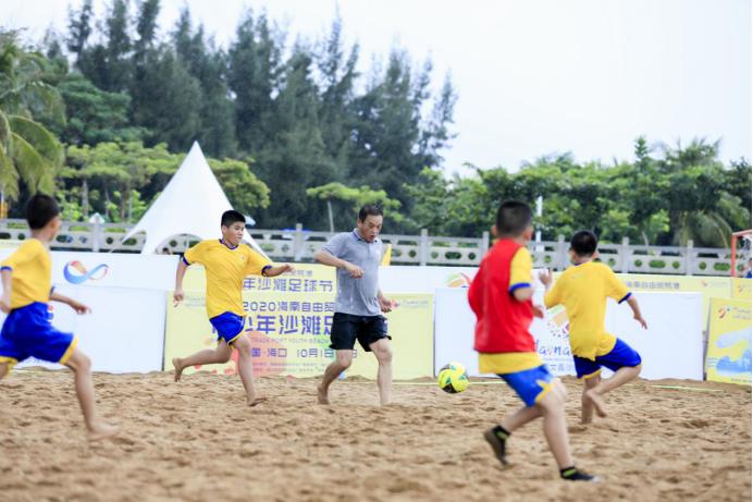 2020海南沙滩足球明星公开课开课啦！前国脚王涛亲自授课