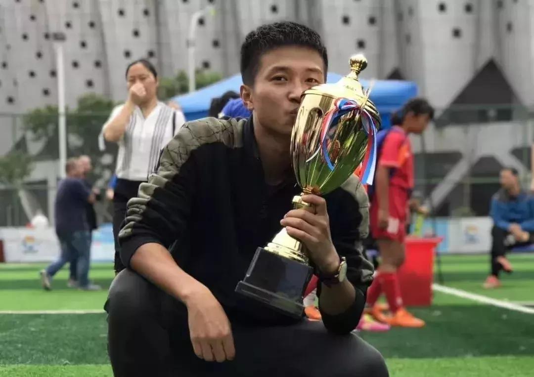 足球俱乐部招生训练营,新希望足球俱乐部