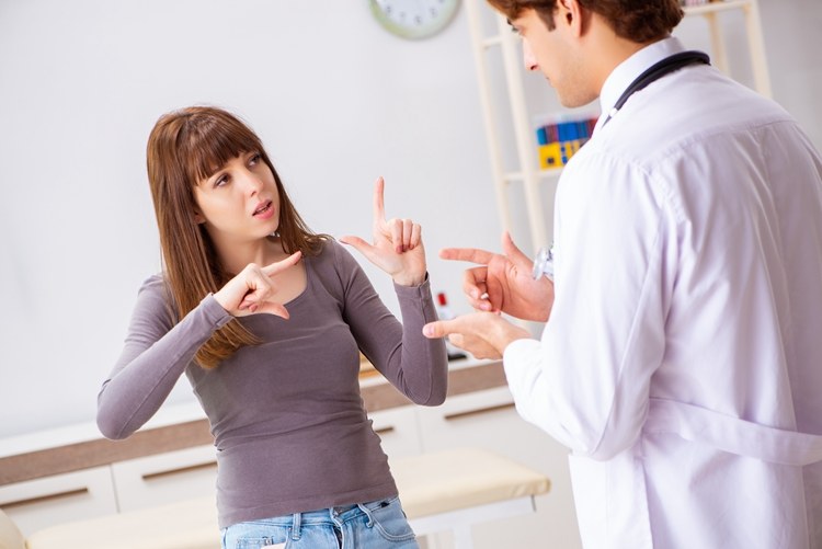 聋哑人去医院检查不会说话怎么办,聋哑人手语医院