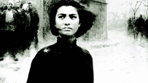 杀害刘胡兰凶手张全宝，拔掉胡子藏身地窖，抽烟暴露行踪被捕处决