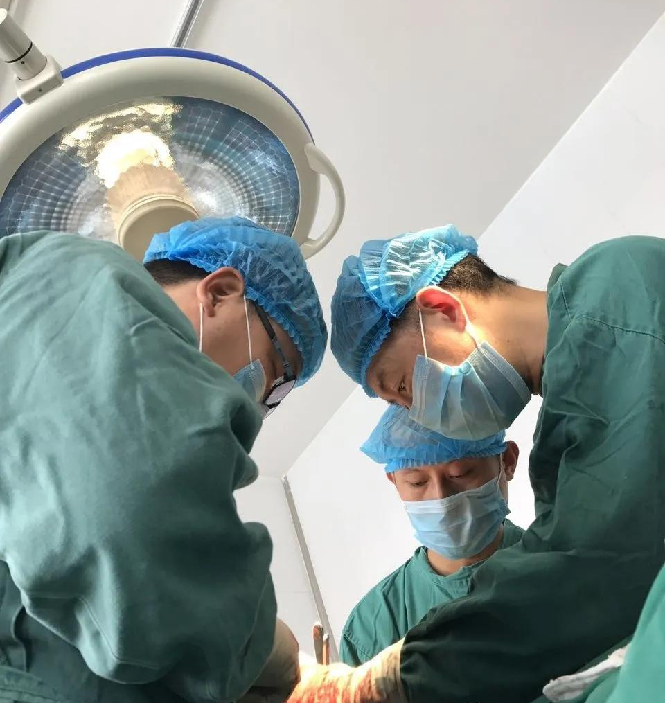 小孩腋下附近疼痛,儿童腋下肿大疼痛