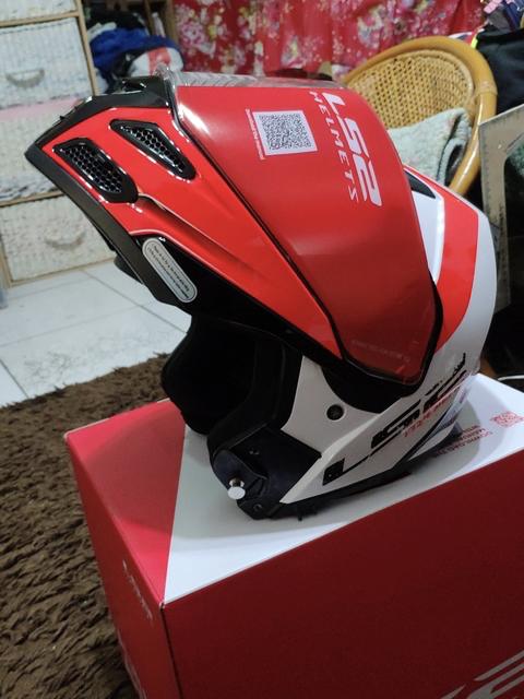 ls2尾翼揭面盔,ls2全盔骑行感受