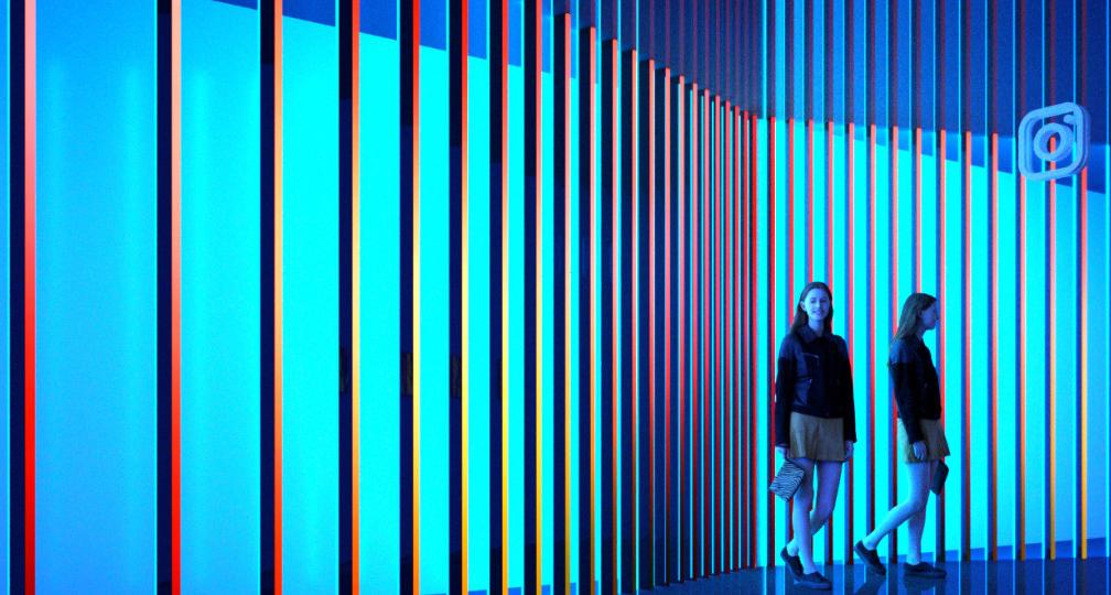 Instagram的光之森林，全球最大型的投影艺术比赛，目不暇接