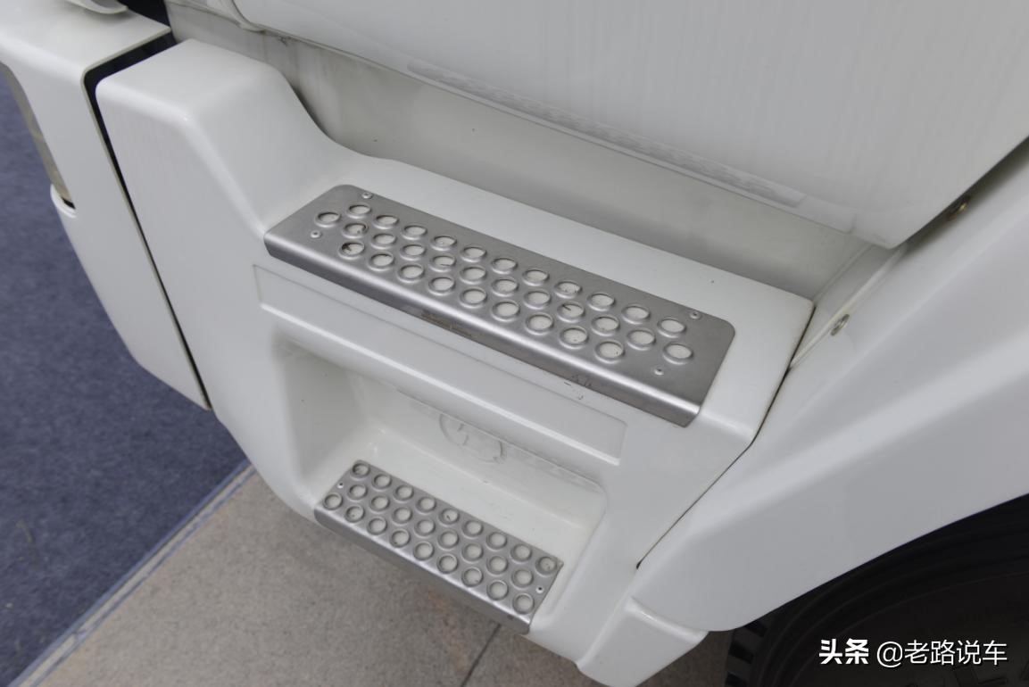 一代经典陕汽奥龙,新款陕汽奥龙