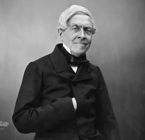 乔治·巴塔耶:善、恶、价值和米什莱的生活