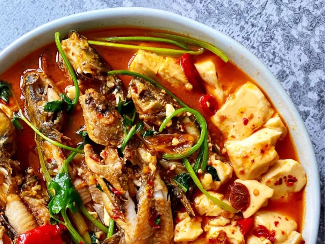 又一条美食高铁开通了！江苏高邮，咸鸭蛋好吃，真不是瞎吹的