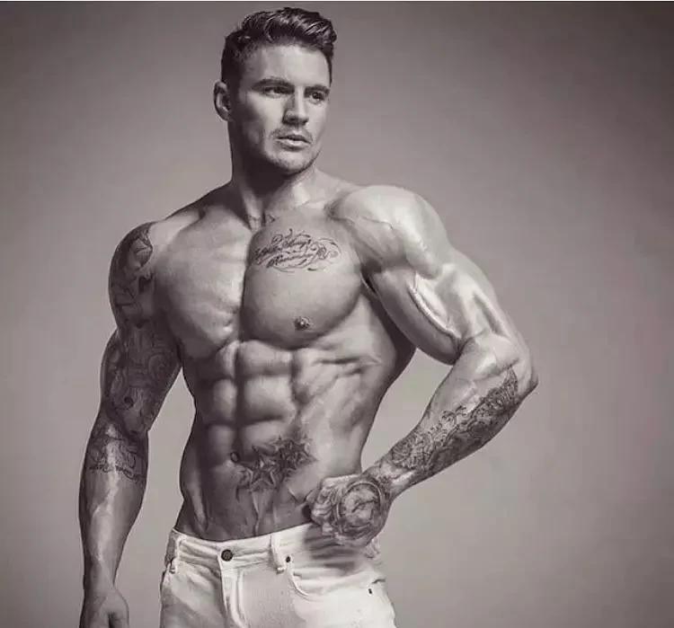 健身教练吃什么增肌,健身教练训练100个技巧