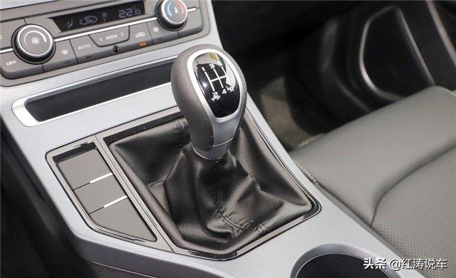 吉利帝豪手动挡有什么优缺点,吉利帝豪性价比高吗
